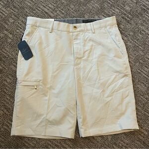 Greg Norman men’s khaki performance shorts size 32, NWT